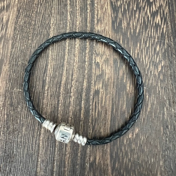 Pandora Black Leather Charm Bracelet 925 Size 6 1/4” - Picture 1 of 4